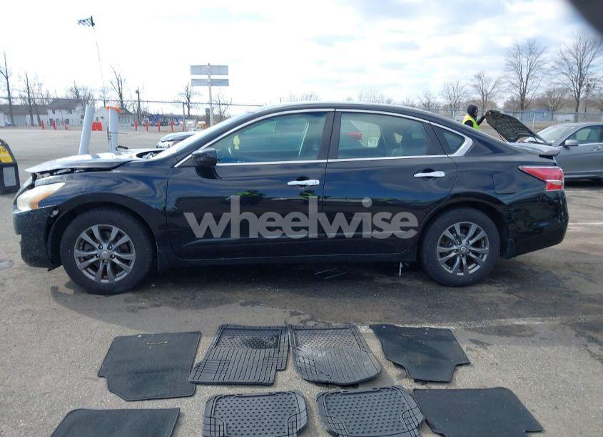 Photo 15 of 2015 Nissan Altima 2.5 S (VIN 1N4AL3AP2FC475137)