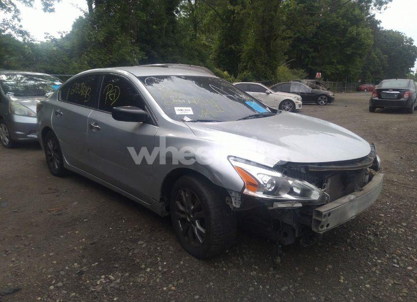 Photo 6 of 2015 Nissan Altima 2.5 S (VIN 1N4AL3AP2FC484503)