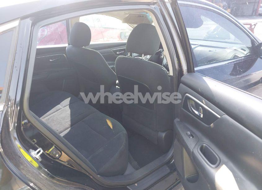 Photo 8 of 2015 Nissan Altima 2.5 S (VIN 1N4AL3AP2FC485179)