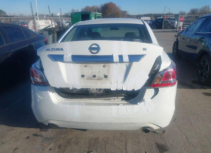 Photo 16 of 2015 Nissan Altima 2.5/2.5 S/2.5 SL/2.5 SV (VIN 1N4AL3AP2FC492021)