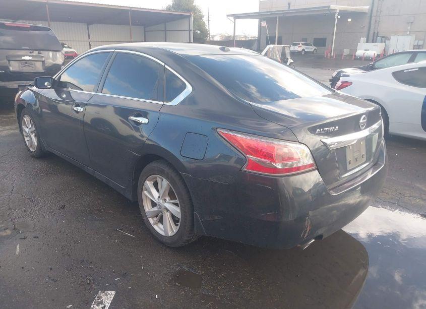 Photo 3 of 2015 Nissan Altima 2.5 SV (VIN 1N4AL3AP2FC495159)