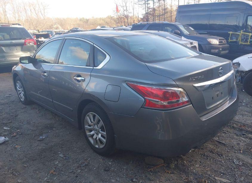 Photo 3 of 2015 Nissan Altima 2.5 S (VIN 1N4AL3AP2FC497333)