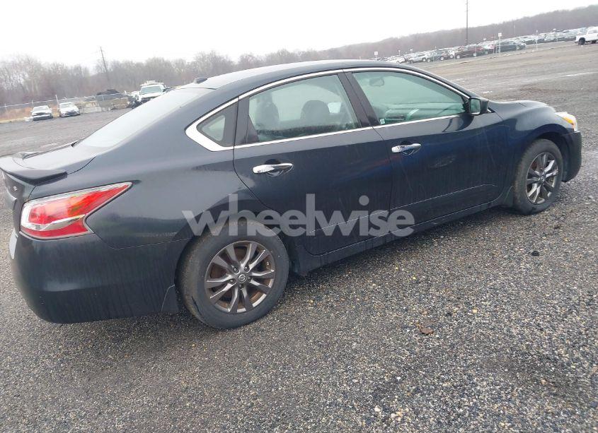 Photo 4 of 2015 Nissan Altima 2.5 S (VIN 1N4AL3AP2FC575108)
