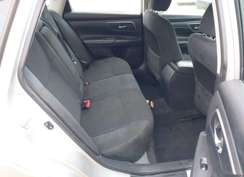 Photo 8 of 2015 Nissan Altima 2.5 S (VIN 1N4AL3AP2FC575349)