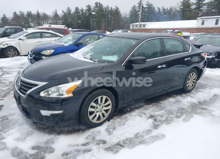 Photo 2 of 2015 Nissan Altima 2.5 (VIN 1N4AL3AP2FC580809)