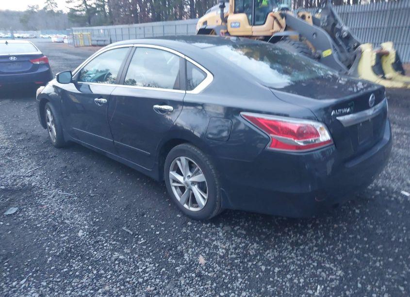 Photo 3 of 2015 Nissan Altima 2.5 SV (VIN 1N4AL3AP2FC584634)