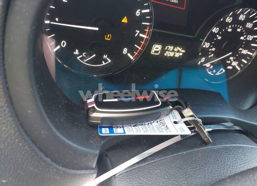 Photo 11 of 2015 Nissan Altima 2.5 S (VIN 1N4AL3AP2FC584987)