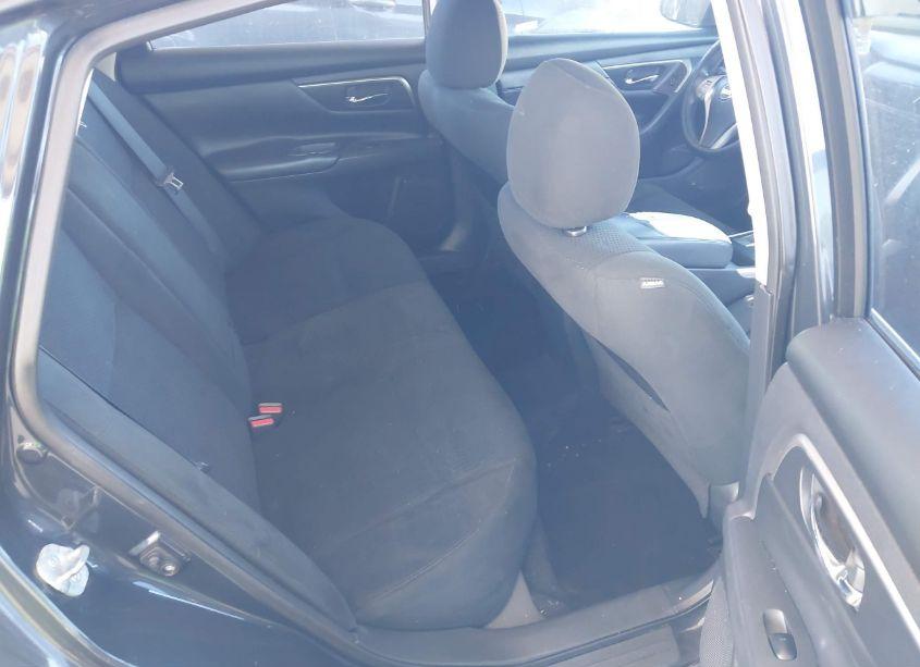 Photo 8 of 2015 Nissan Altima 2.5 S (VIN 1N4AL3AP2FC587100)