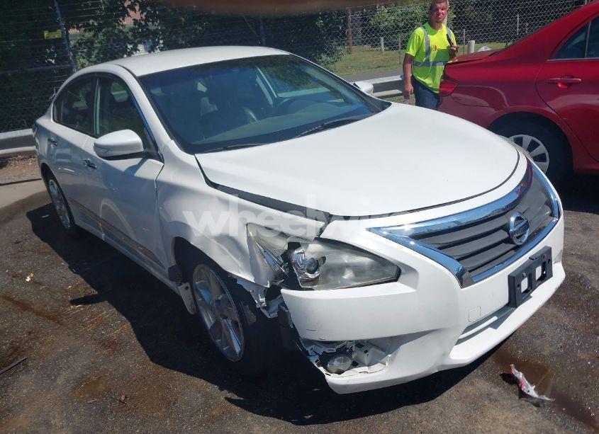 2015 Nissan Altima 2.5 SL (VIN 1N4AL3AP2FN306305) main photo