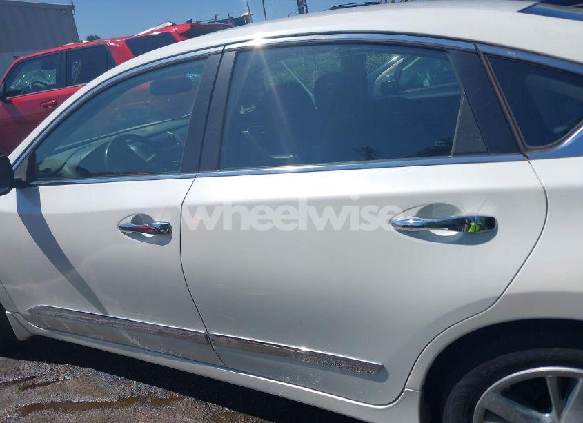 Photo 14 of 2015 Nissan Altima 2.5 SL (VIN 1N4AL3AP2FN306305)