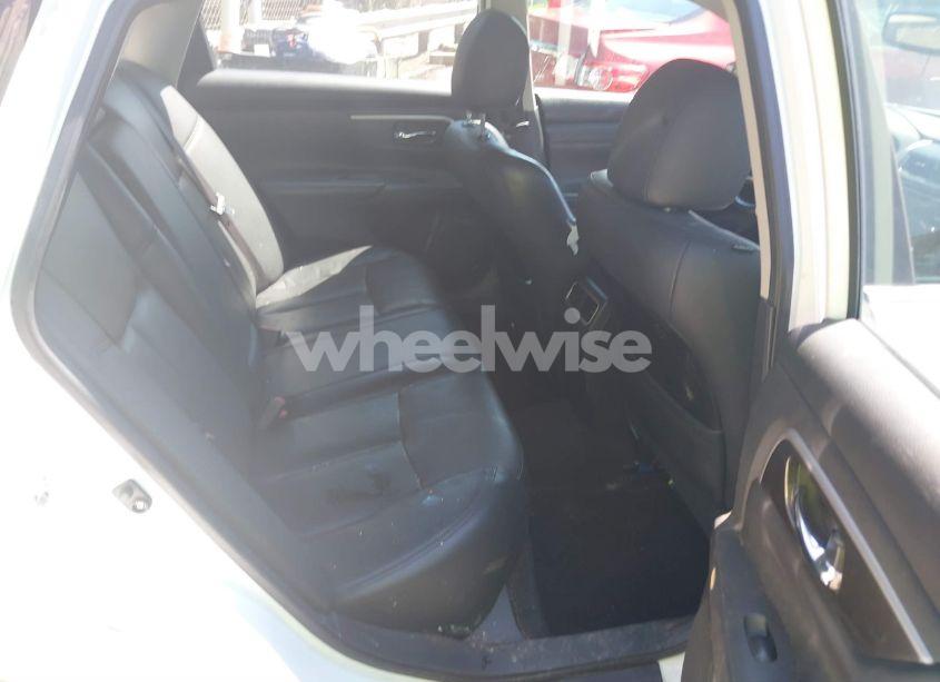 Photo 8 of 2015 Nissan Altima 2.5 SL (VIN 1N4AL3AP2FN306305)