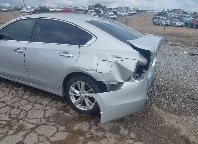 Photo 19 of 2015 Nissan Altima 2.5/2.5 S/2.5 SL/2.5 SV (VIN 1N4AL3AP2FN320883)