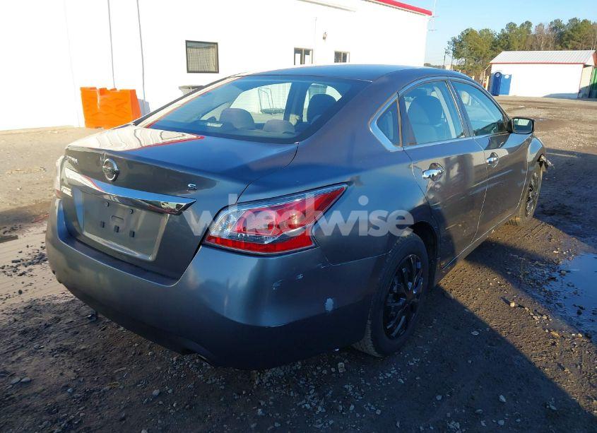 Photo 4 of 2015 Nissan Altima 2.5/2.5 S/2.5 SL/2.5 SV (VIN 1N4AL3AP2FN334136)