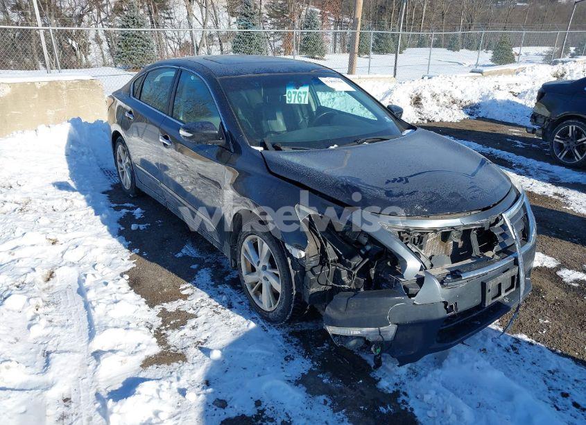 2015 Nissan Altima 2.5 SL (VIN 1N4AL3AP2FN338686) main photo