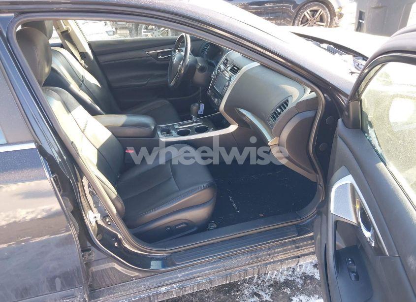 Photo 5 of 2015 Nissan Altima 2.5 SL (VIN 1N4AL3AP2FN338686)