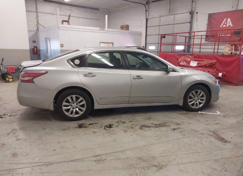 Photo 13 of 2015 Nissan Altima 2.5 S (VIN 1N4AL3AP2FN356234)
