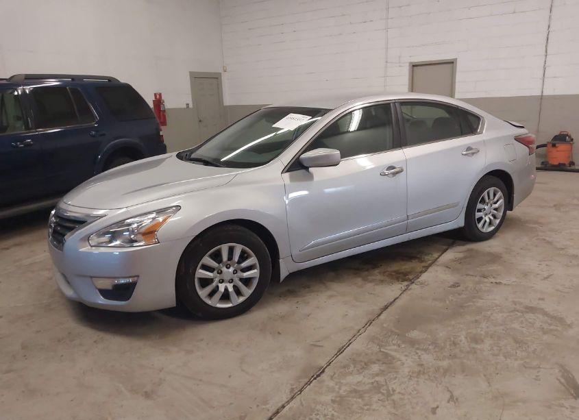 Photo 2 of 2015 Nissan Altima 2.5 S (VIN 1N4AL3AP2FN356234)