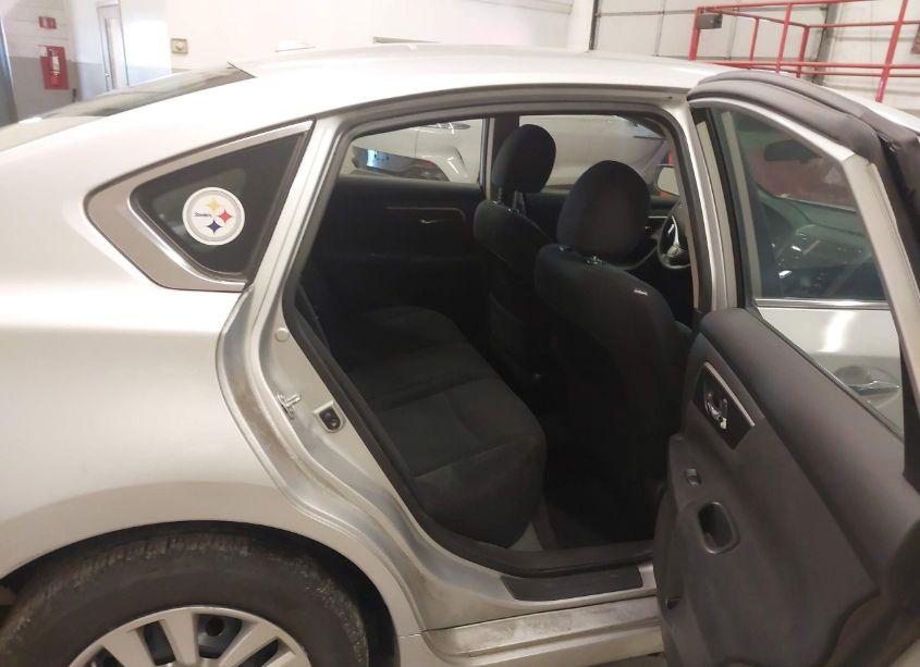 Photo 8 of 2015 Nissan Altima 2.5 S (VIN 1N4AL3AP2FN356234)