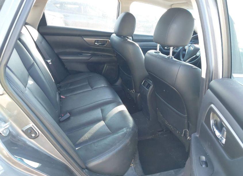 Photo 8 of 2015 Nissan Altima 2.5 SL (VIN 1N4AL3AP2FN357545)
