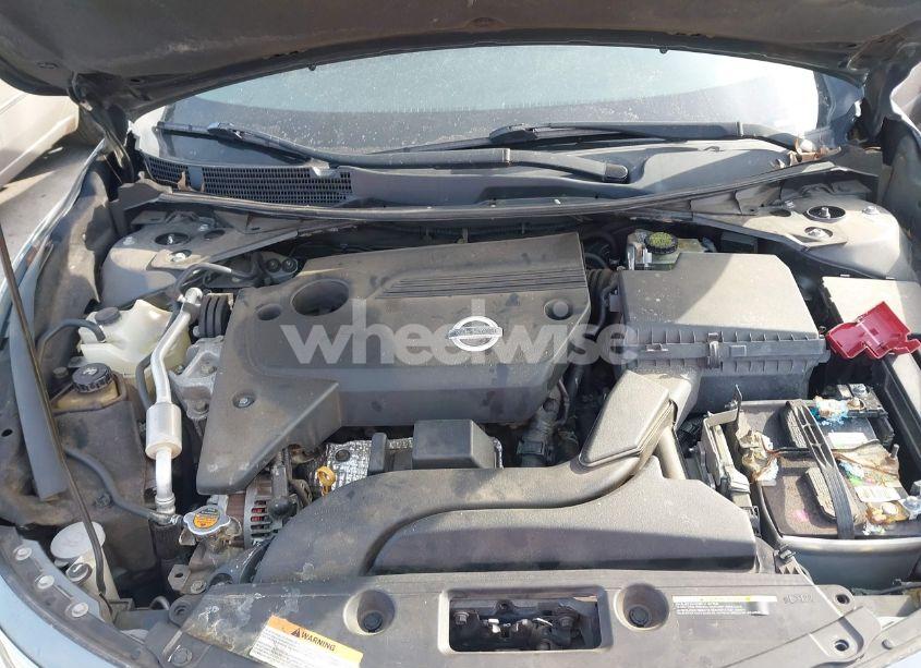 Photo 10 of 2015 Nissan Altima 2.5 S (VIN 1N4AL3AP2FN375608)