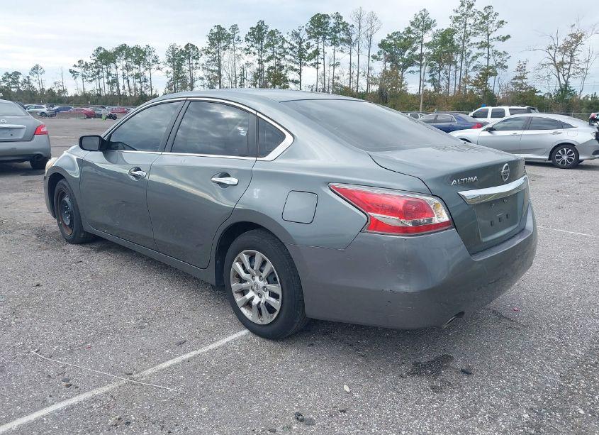 Photo 3 of 2015 Nissan Altima 2.5/2.5 S/2.5 SL/2.5 SV (VIN 1N4AL3AP2FN375897)