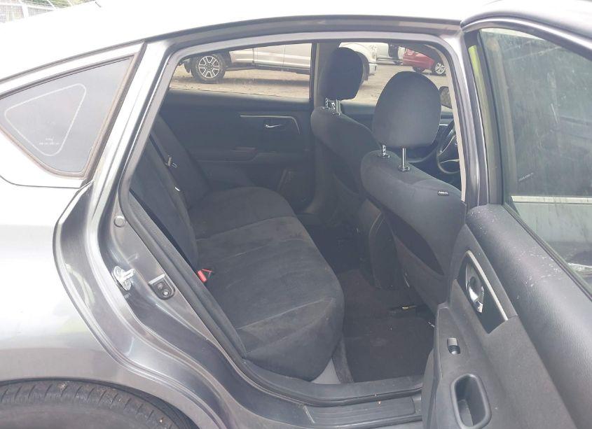 Photo 8 of 2015 Nissan Altima 2.5/2.5 S/2.5 SL/2.5 SV (VIN 1N4AL3AP2FN375897)