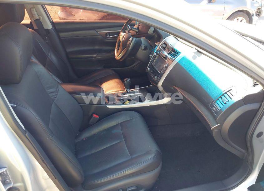 Photo 5 of 2015 Nissan Altima 2.5 SL (VIN 1N4AL3AP2FN376810)