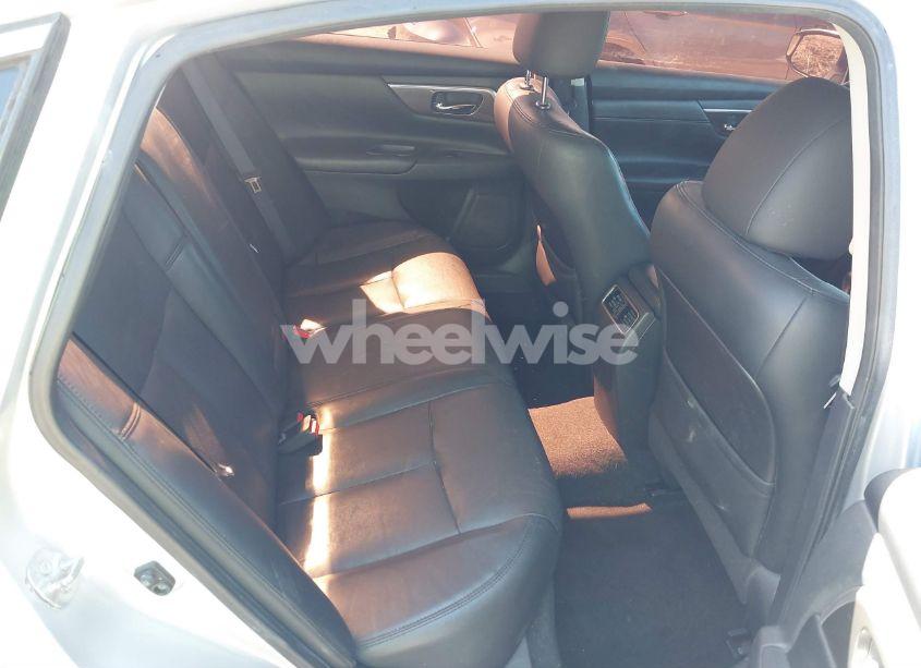 Photo 8 of 2015 Nissan Altima 2.5 SL (VIN 1N4AL3AP2FN376810)
