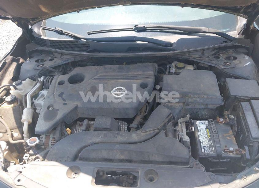 Photo 10 of 2015 Nissan Altima 2.5 S (VIN 1N4AL3AP2FN379660)