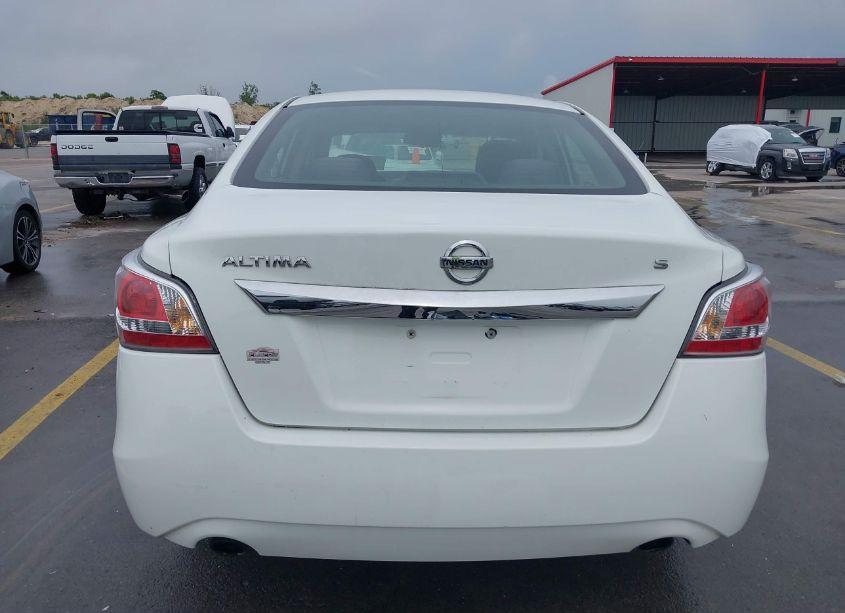 Photo 17 of 2015 Nissan Altima 2.5/2.5 S/2.5 SL/2.5 SV (VIN 1N4AL3AP2FN386947)