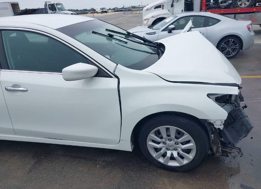 Photo 19 of 2015 Nissan Altima 2.5/2.5 S/2.5 SL/2.5 SV (VIN 1N4AL3AP2FN386947)