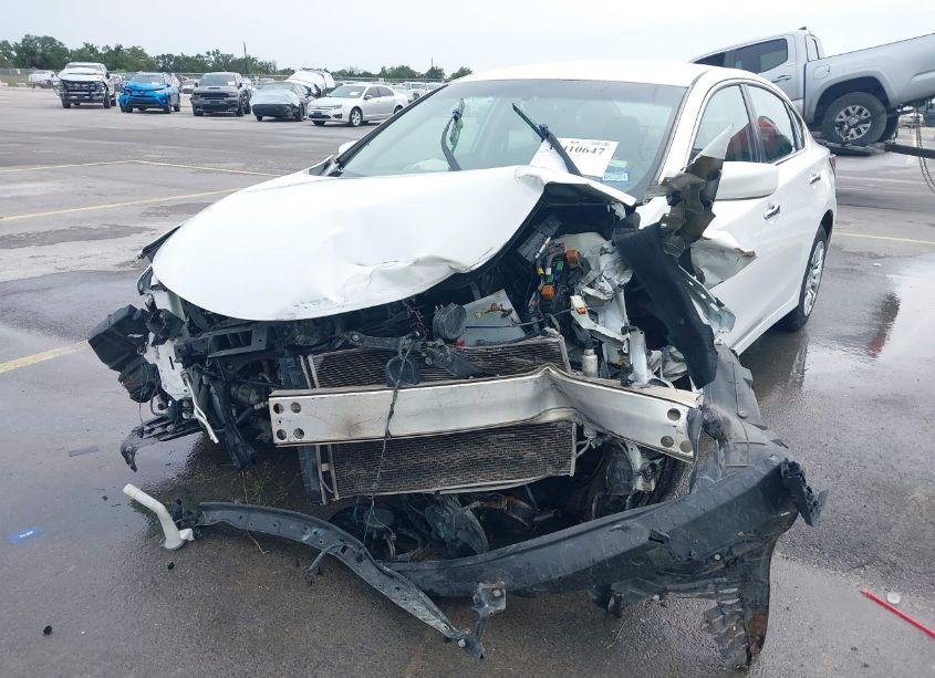 Photo 6 of 2015 Nissan Altima 2.5/2.5 S/2.5 SL/2.5 SV (VIN 1N4AL3AP2FN386947)