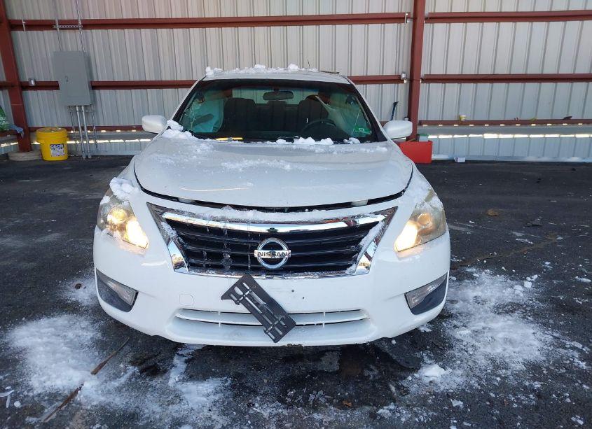 Photo 12 of 2015 Nissan Altima 2.5 S (VIN 1N4AL3AP2FN387449)