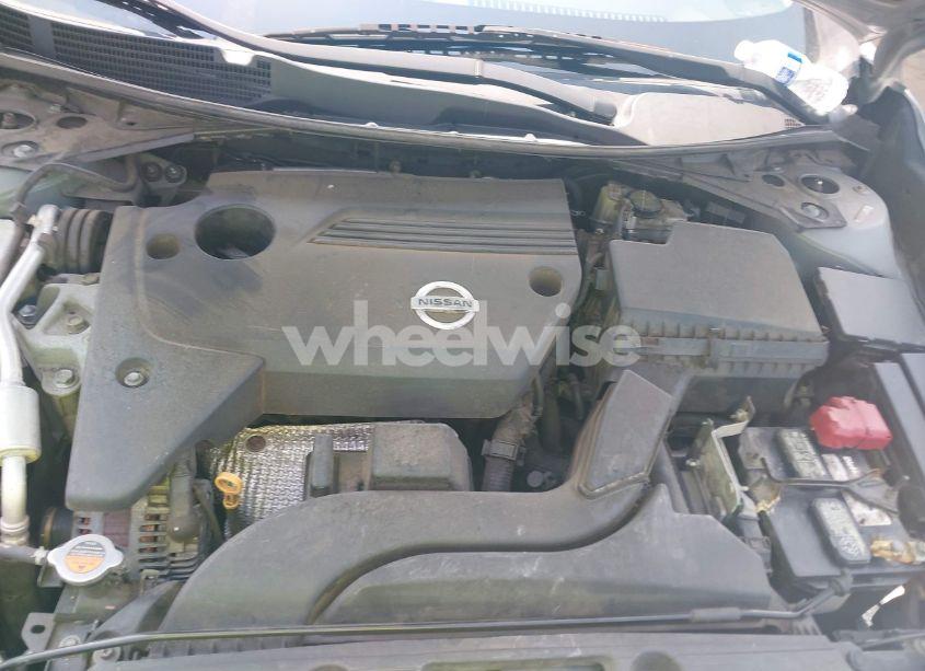 Photo 10 of 2015 Nissan Altima 2.5 S (VIN 1N4AL3AP2FN392263)