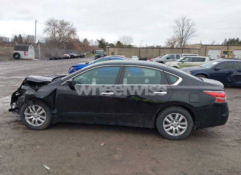 Photo 14 of 2015 Nissan Altima 2.5 S (VIN 1N4AL3AP2FN400975)