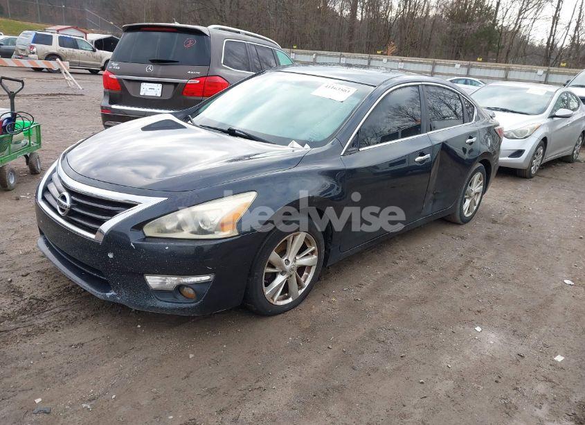 Photo 2 of 2015 Nissan Altima 2.5/2.5 S/2.5 SL/2.5 SV (VIN 1N4AL3AP2FN401561)