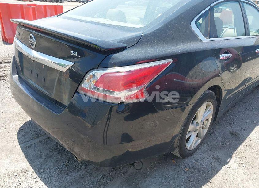 Photo 6 of 2015 Nissan Altima 2.5 SL (VIN 1N4AL3AP2FN403908)