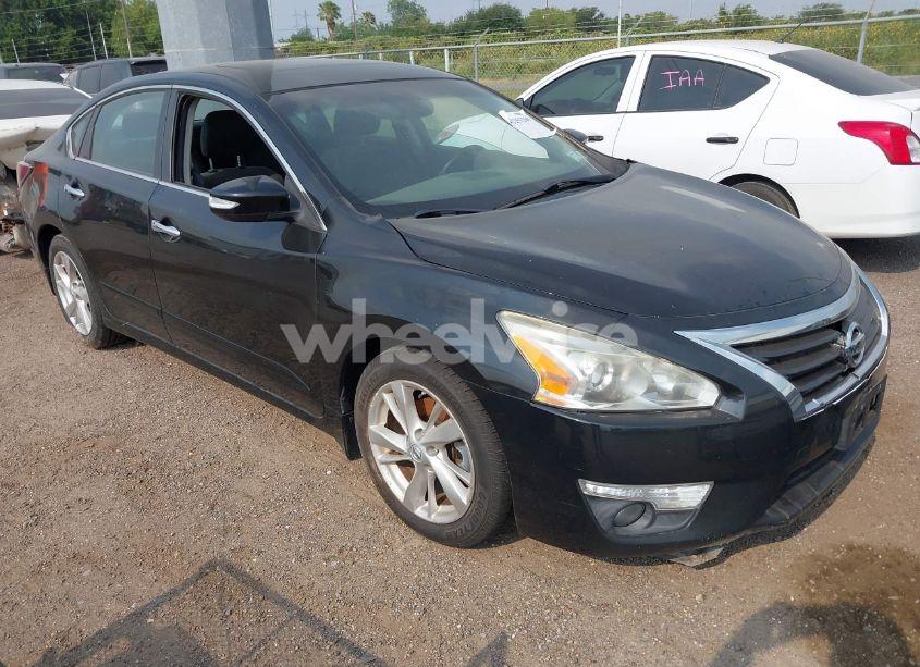 2015 Nissan Altima 2.5 SL (VIN 1N4AL3AP2FN407599) main photo