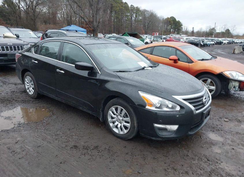 2015 Nissan Altima 2.5 S (VIN 1N4AL3AP2FN861304) main photo