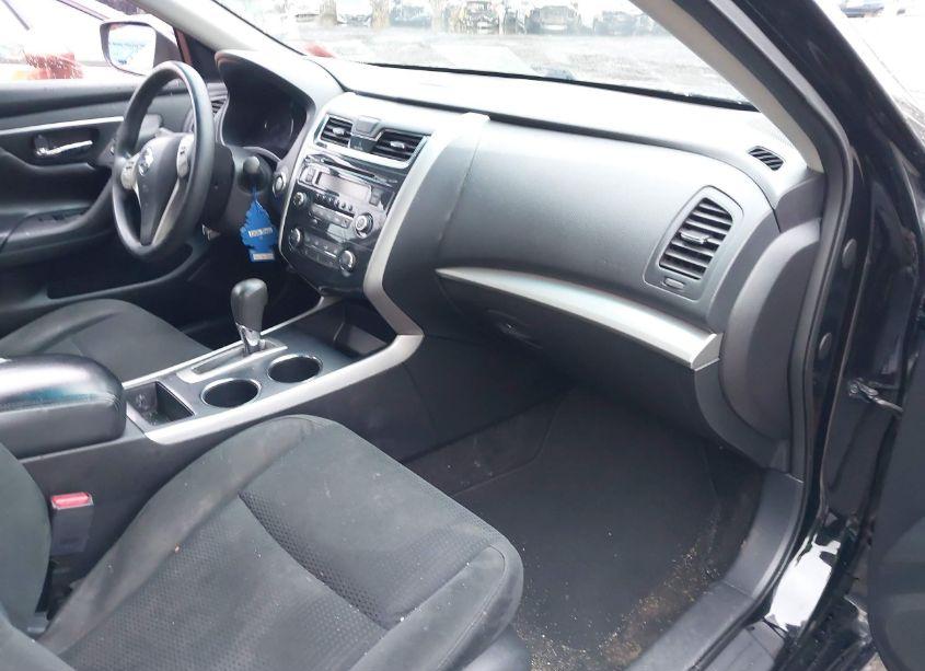 Photo 5 of 2015 Nissan Altima 2.5 S (VIN 1N4AL3AP2FN861304)