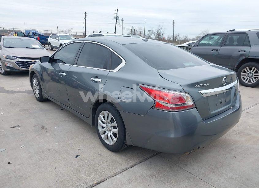 Photo 3 of 2015 Nissan Altima 2.5 S (VIN 1N4AL3AP2FN861996)