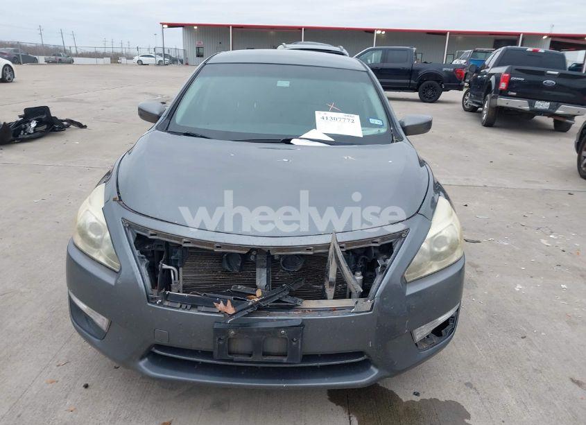Photo 6 of 2015 Nissan Altima 2.5 S (VIN 1N4AL3AP2FN861996)