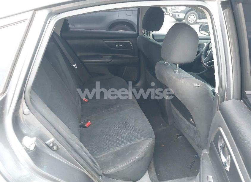 Photo 8 of 2015 Nissan Altima 2.5 S (VIN 1N4AL3AP2FN861996)