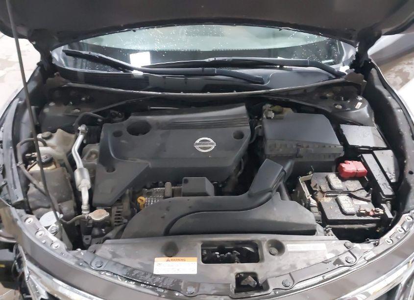 Photo 10 of 2015 Nissan Altima 2.5 S (VIN 1N4AL3AP2FN863747)