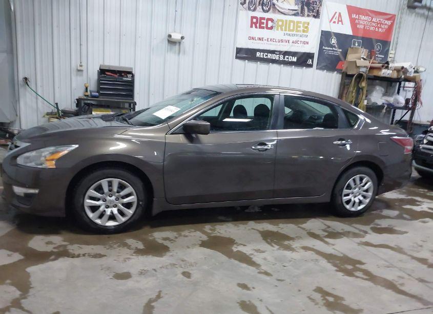 Photo 14 of 2015 Nissan Altima 2.5 S (VIN 1N4AL3AP2FN863747)