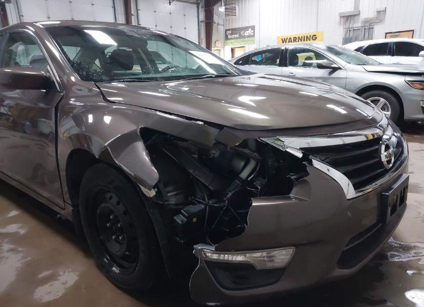 Photo 6 of 2015 Nissan Altima 2.5 S (VIN 1N4AL3AP2FN863747)