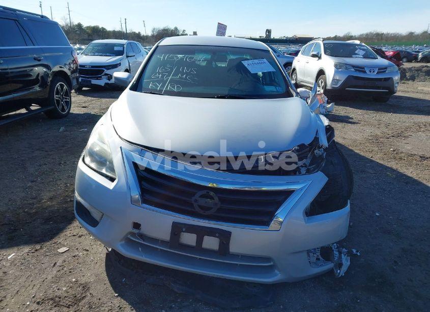 Photo 12 of 2015 Nissan Altima 2.5/2.5 S/2.5 SL/2.5 SV (VIN 1N4AL3AP2FN883061)