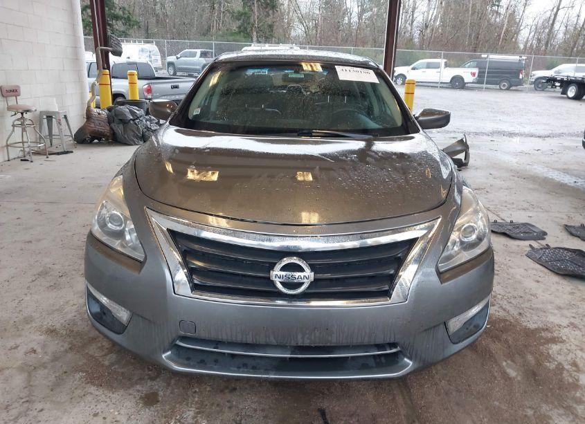 Photo 13 of 2015 Nissan Altima 2.5/2.5 S/2.5 SL/2.5 SV (VIN 1N4AL3AP2FN888373)