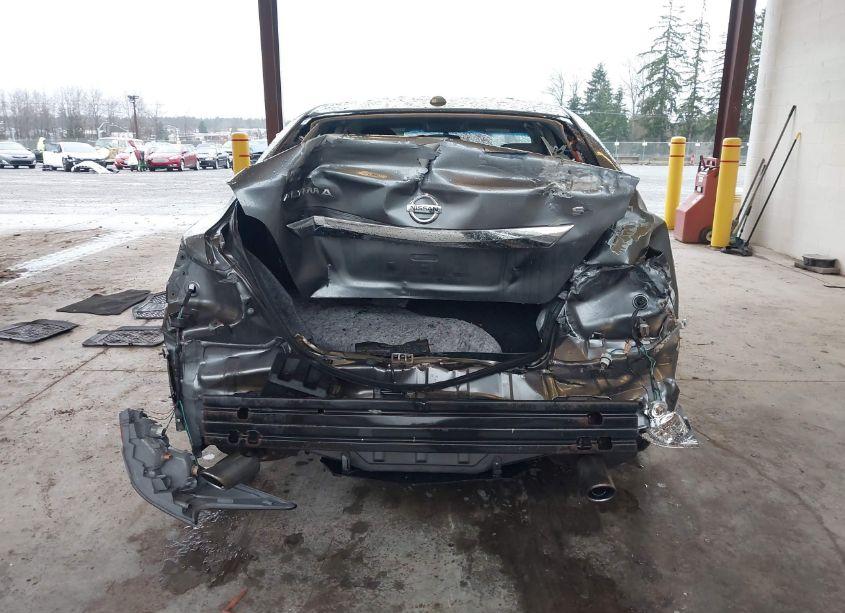 Photo 17 of 2015 Nissan Altima 2.5/2.5 S/2.5 SL/2.5 SV (VIN 1N4AL3AP2FN888373)