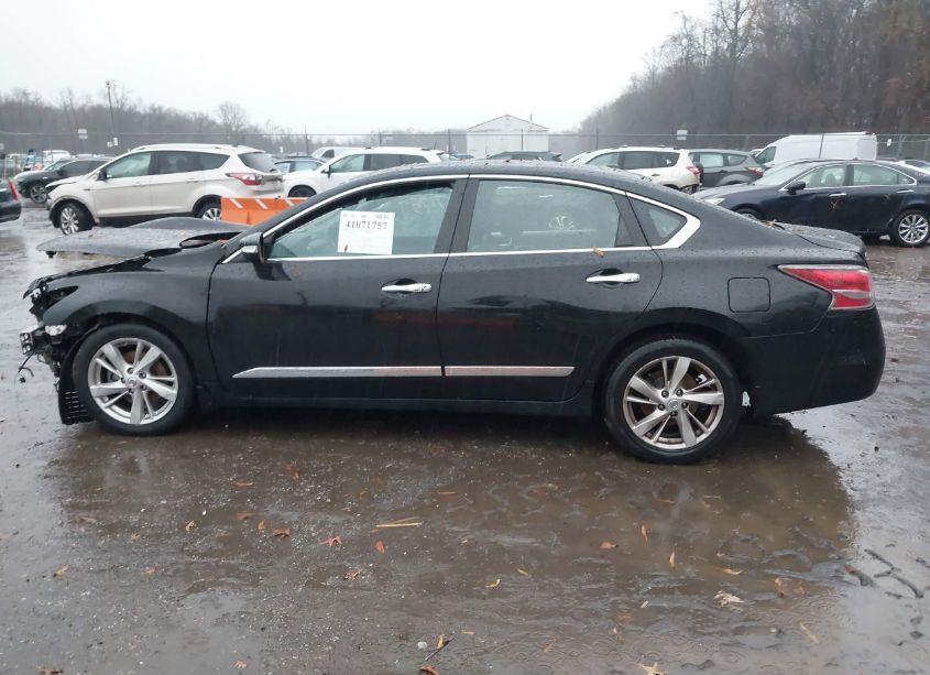 Photo 13 of 2015 Nissan Altima 2.5 SL (VIN 1N4AL3AP2FN896022)